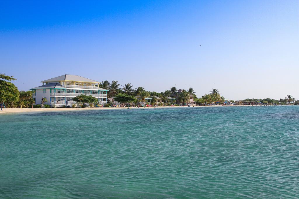 Graham's Place Guanaja Bagian luar foto