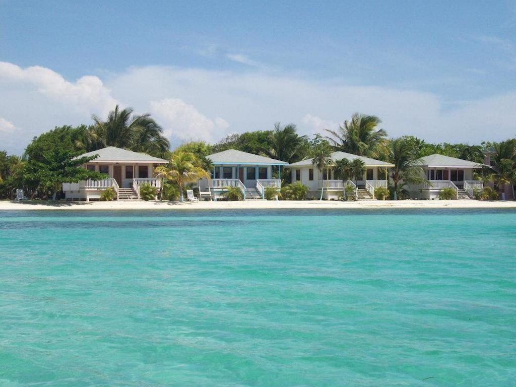 Graham's Place Guanaja Bagian luar foto